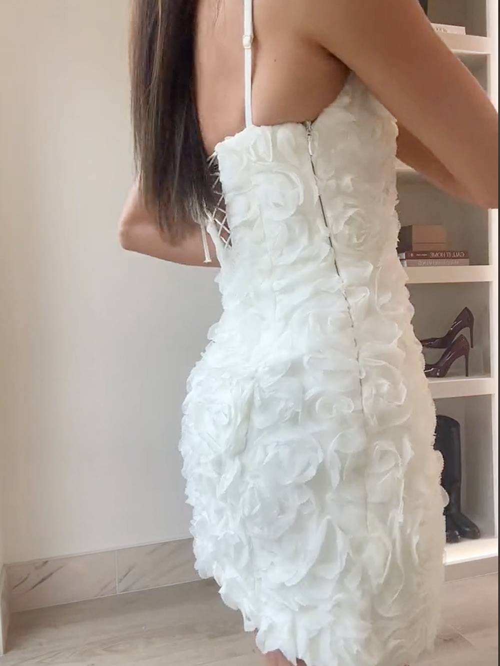 Remi | Minikleid mit Blumenapplikationen