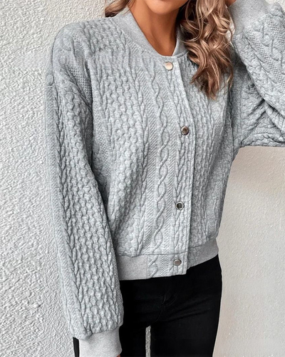 Clara | Bequemes kurze Strickjacke