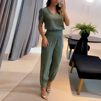 UrbanElegance™ - Bluse und Hose