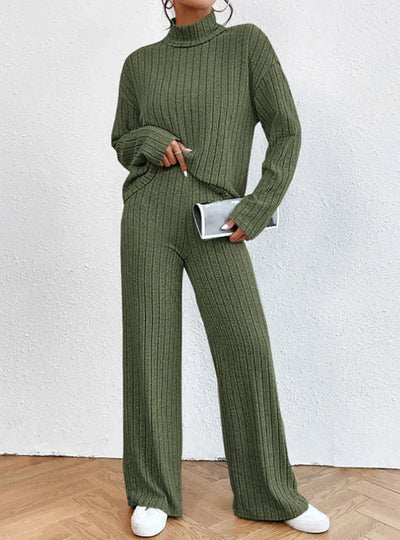 Set Dayana | Rollkragenpullover und Strickhosen