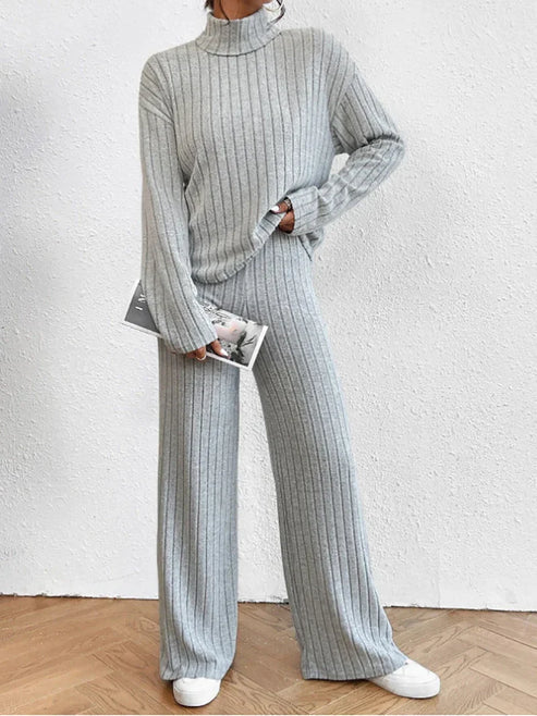 Set Dayana | Rollkragenpullover und Strickhosen