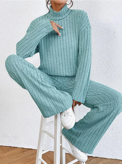 Set Dayana | Rollkragenpullover und Strickhosen